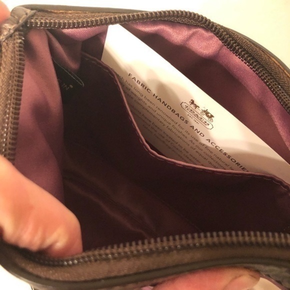 COACH pink snaphead wristlet